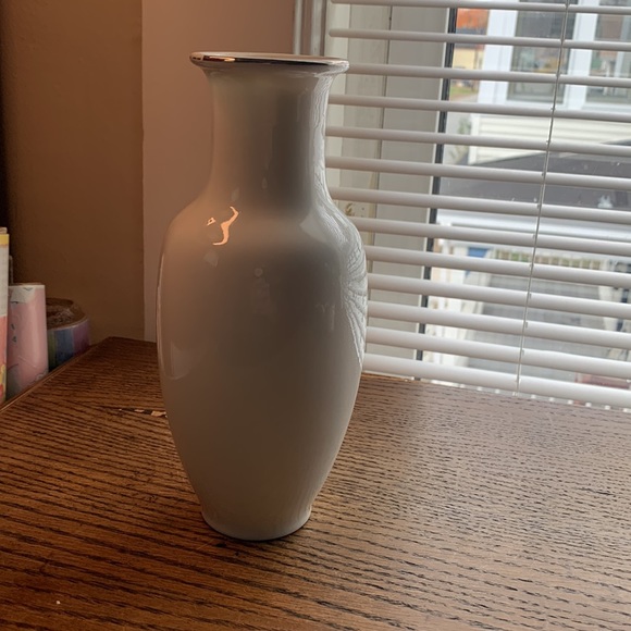 Holly Hobby Vase Start Each Day in A Happy Way - Picture 4 of 6